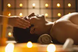 Faites connaissance avec le massage tantrique sensuel